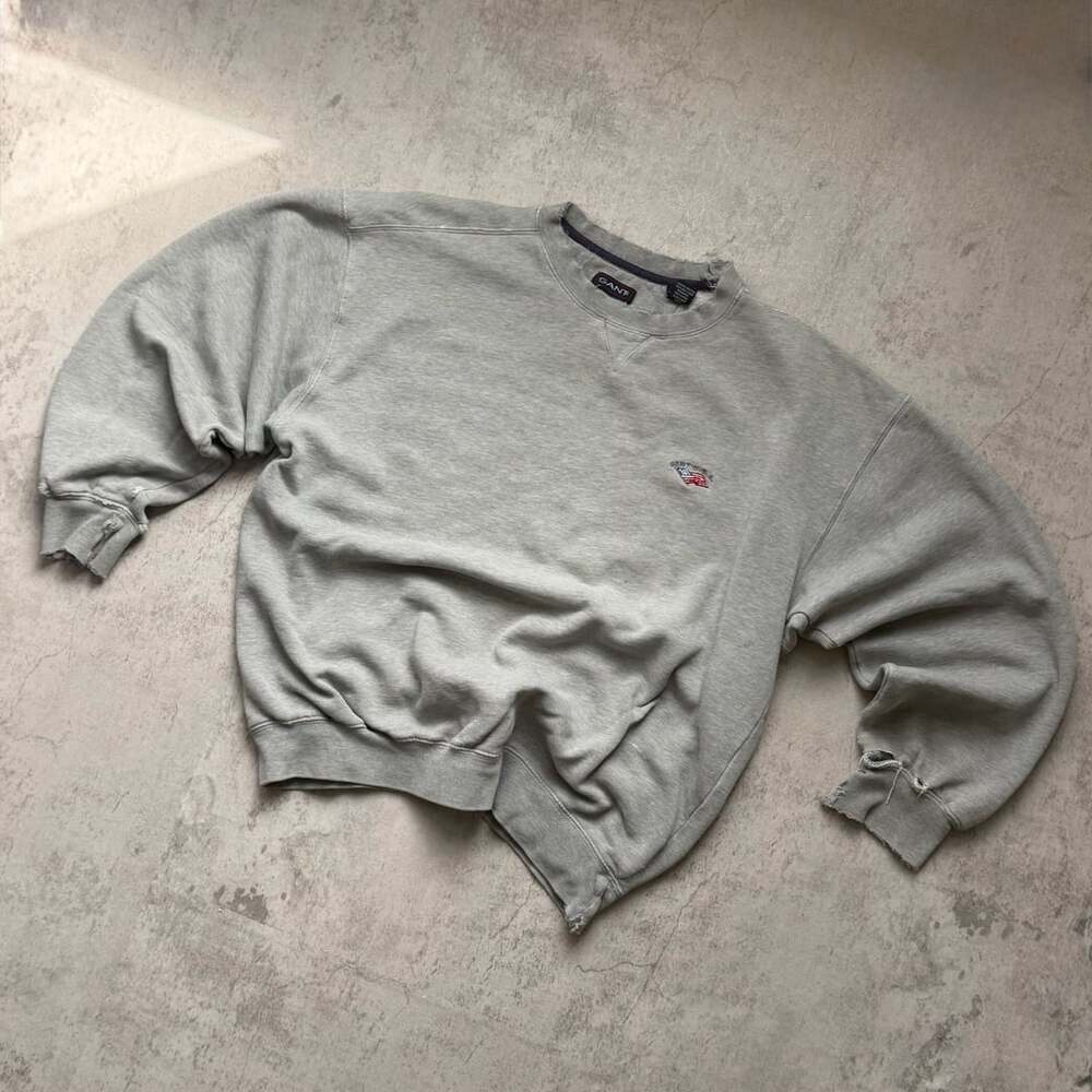 Gant USA Crewneck Sweatshirt Size M Grey Distressed USA Flag Embroidered
